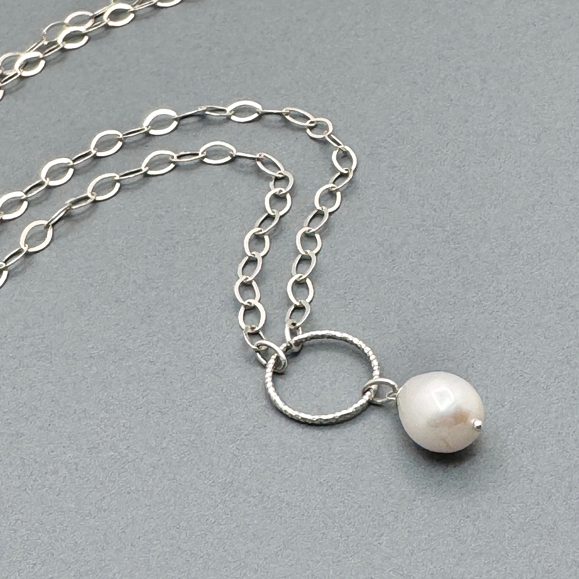 Pearl Sterling Silver Circle Pendant Necklace
