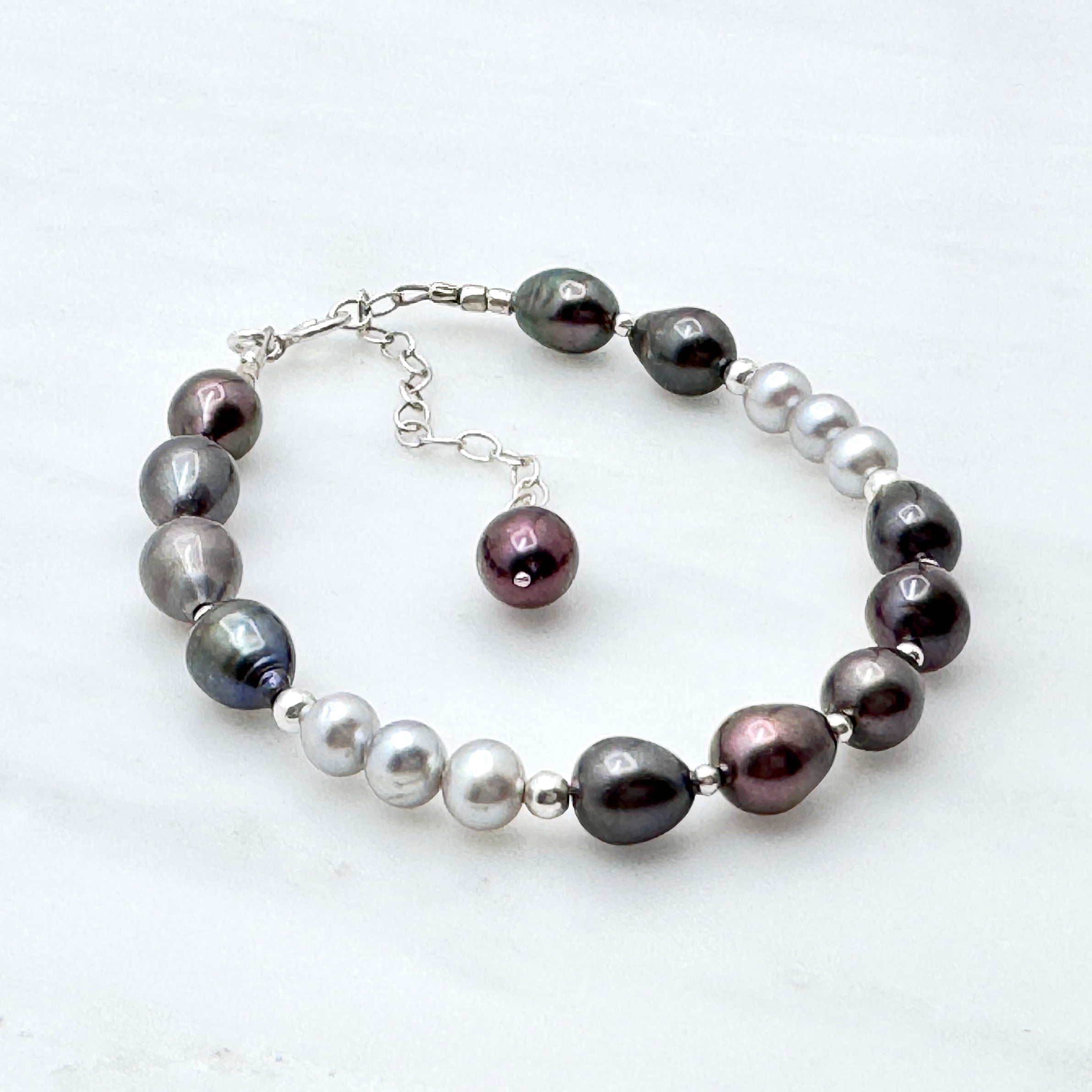 Light & Dark Gray Pearl Silver Bracelet