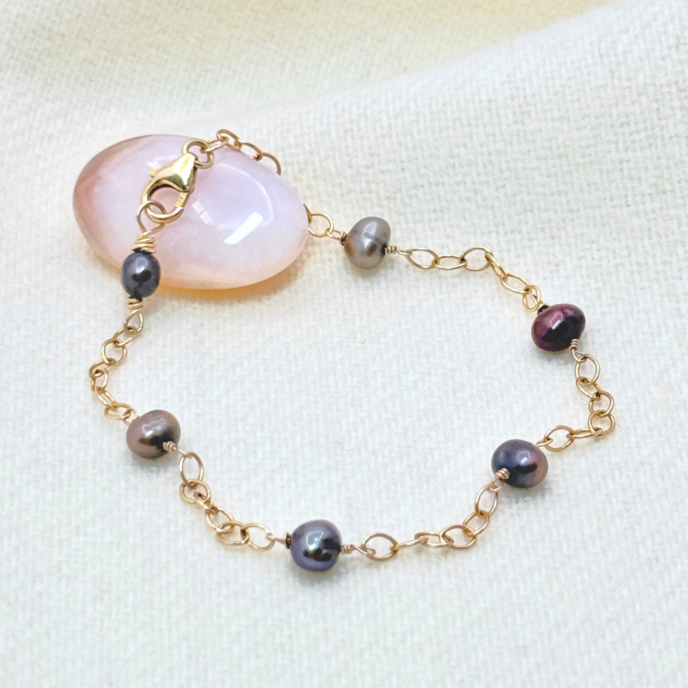 Black & Gray Pearl Gold-Filled Chain Bracelet