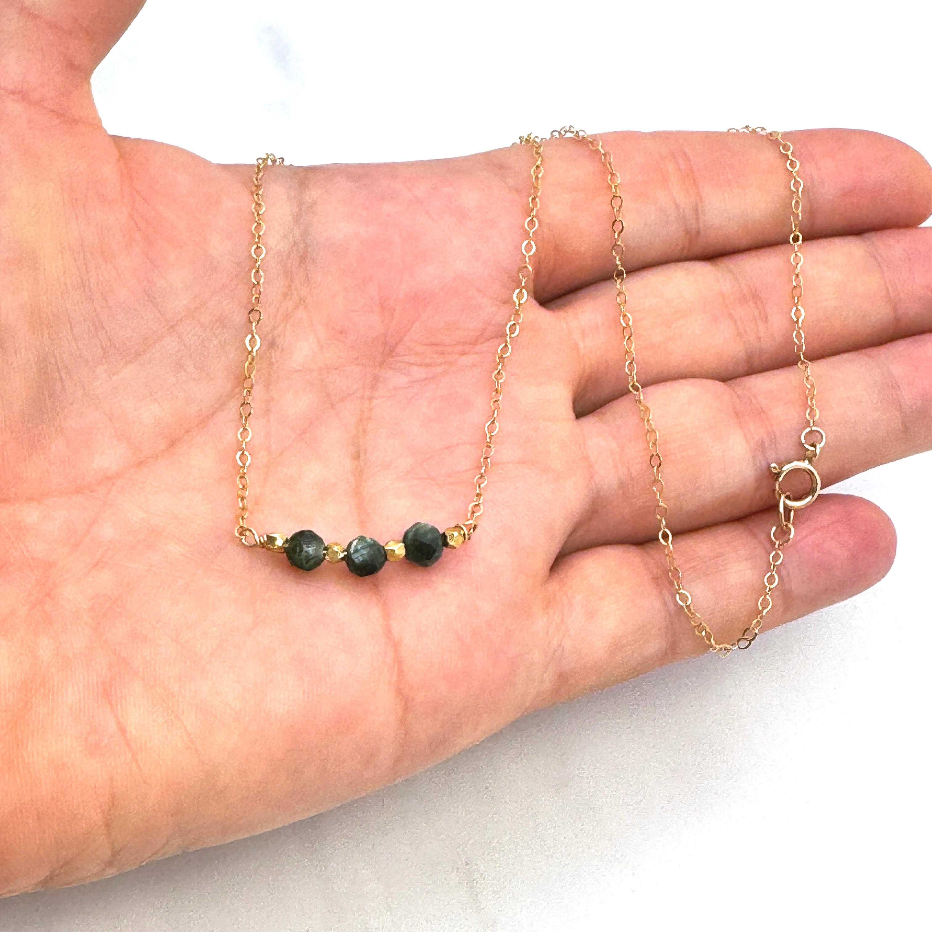 Round Seraphinite Gold-Filled Bar Necklace