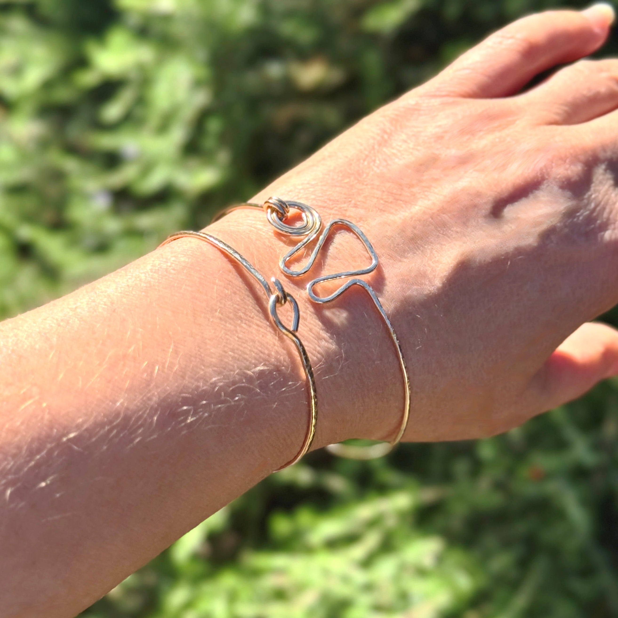 Thick 14Kt Gold-Filled Hammered Swirl Bangle