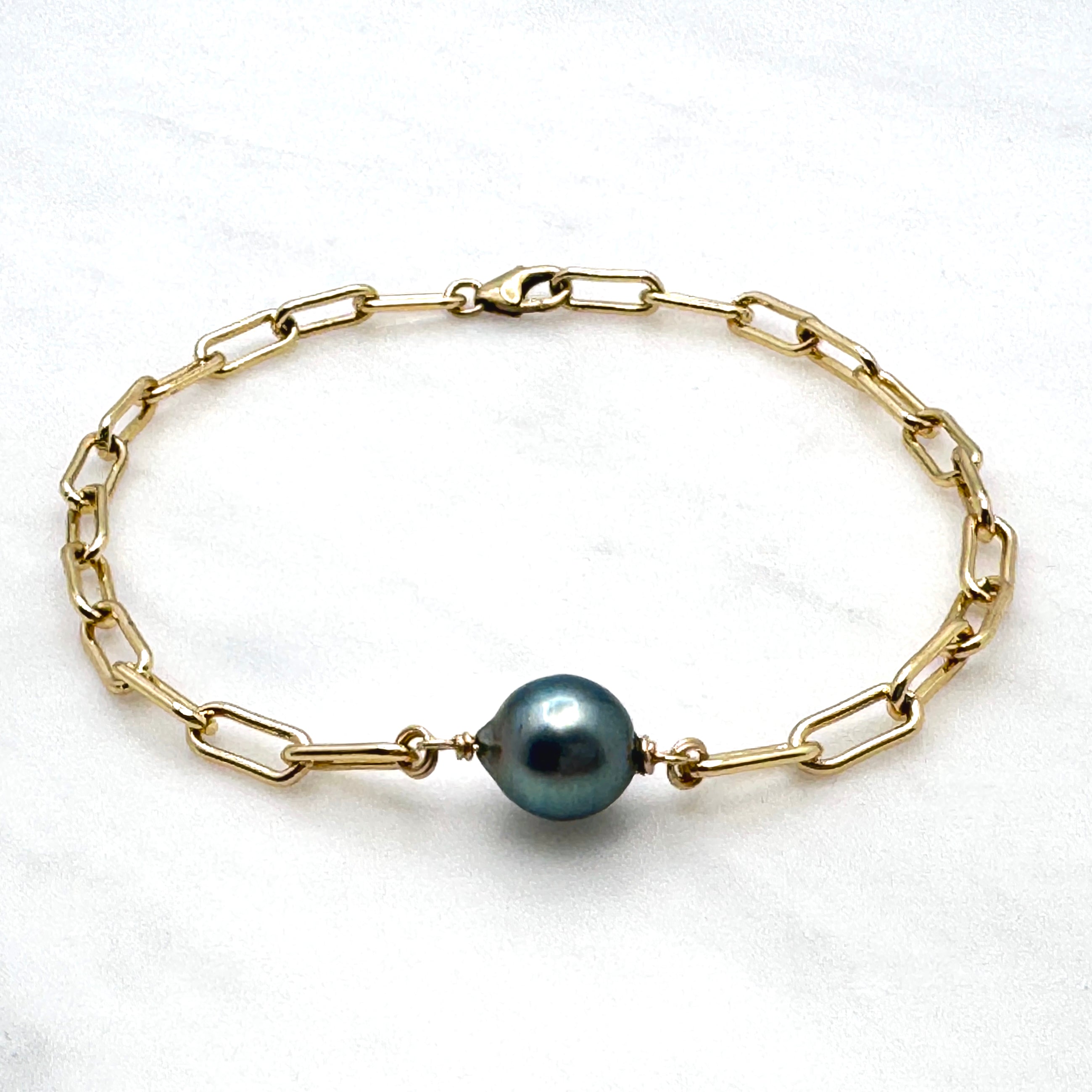 Golden Link Bracelet with Tahitian Pearl