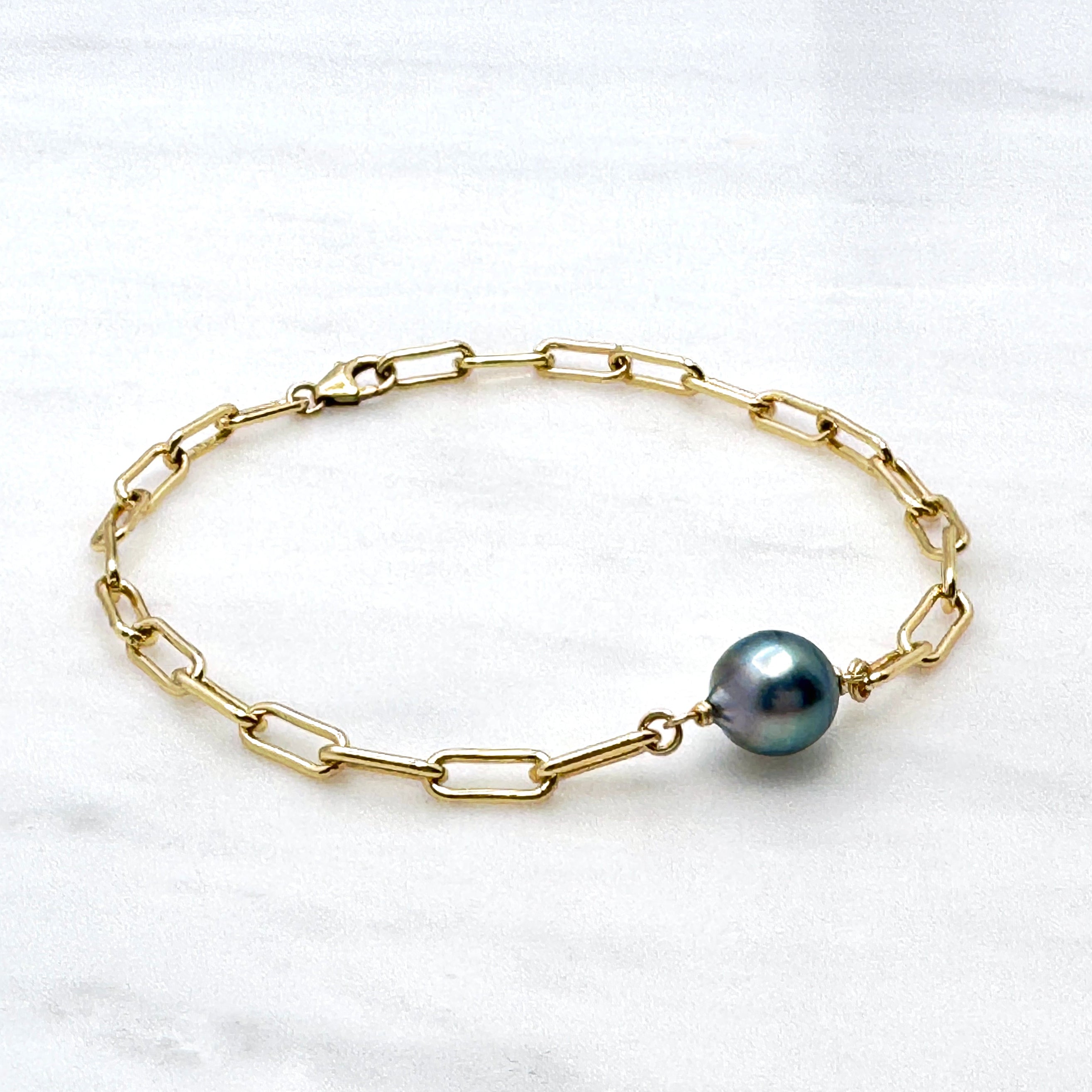 Golden Link Bracelet with Tahitian Pearl