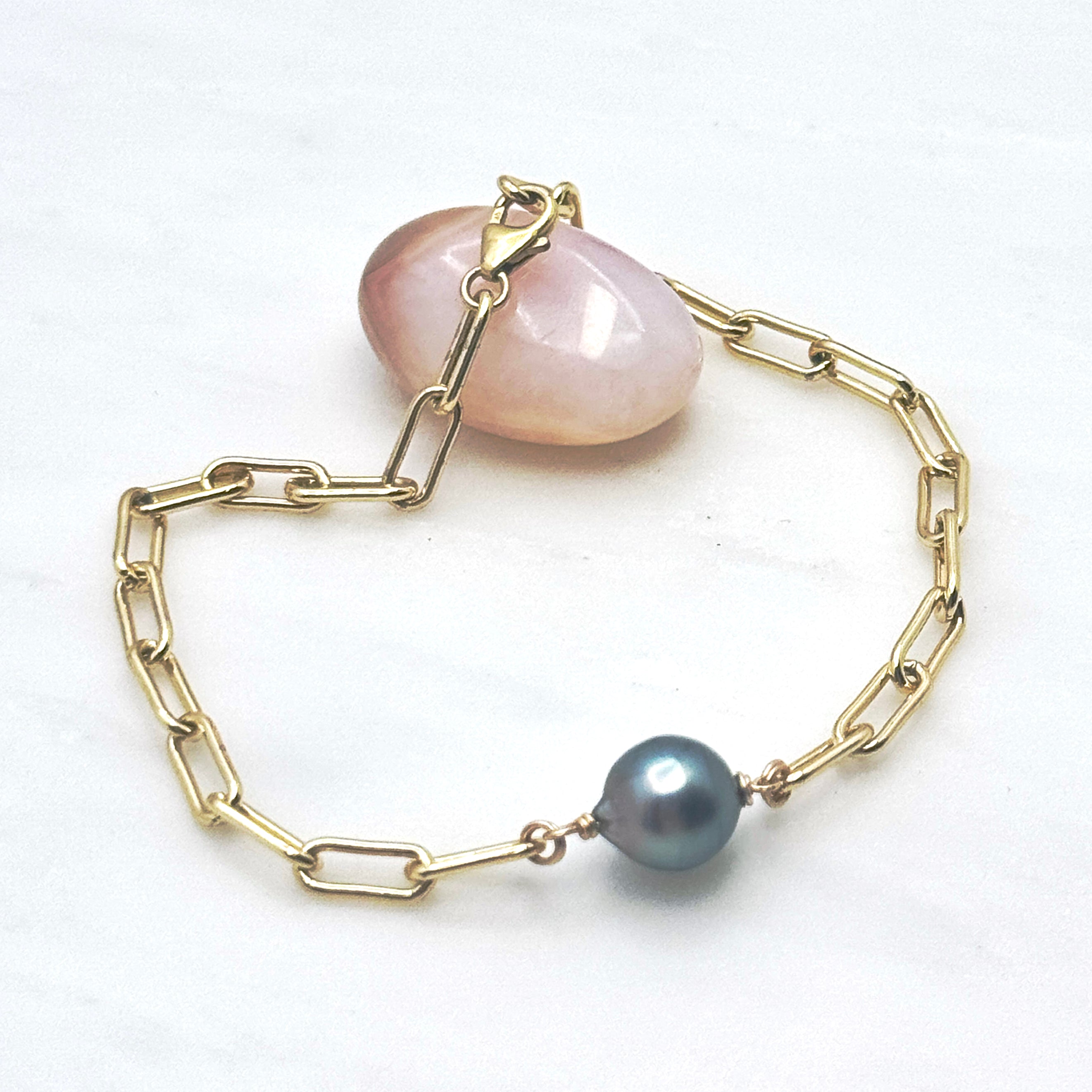 Golden Link Bracelet with Tahitian Pearl