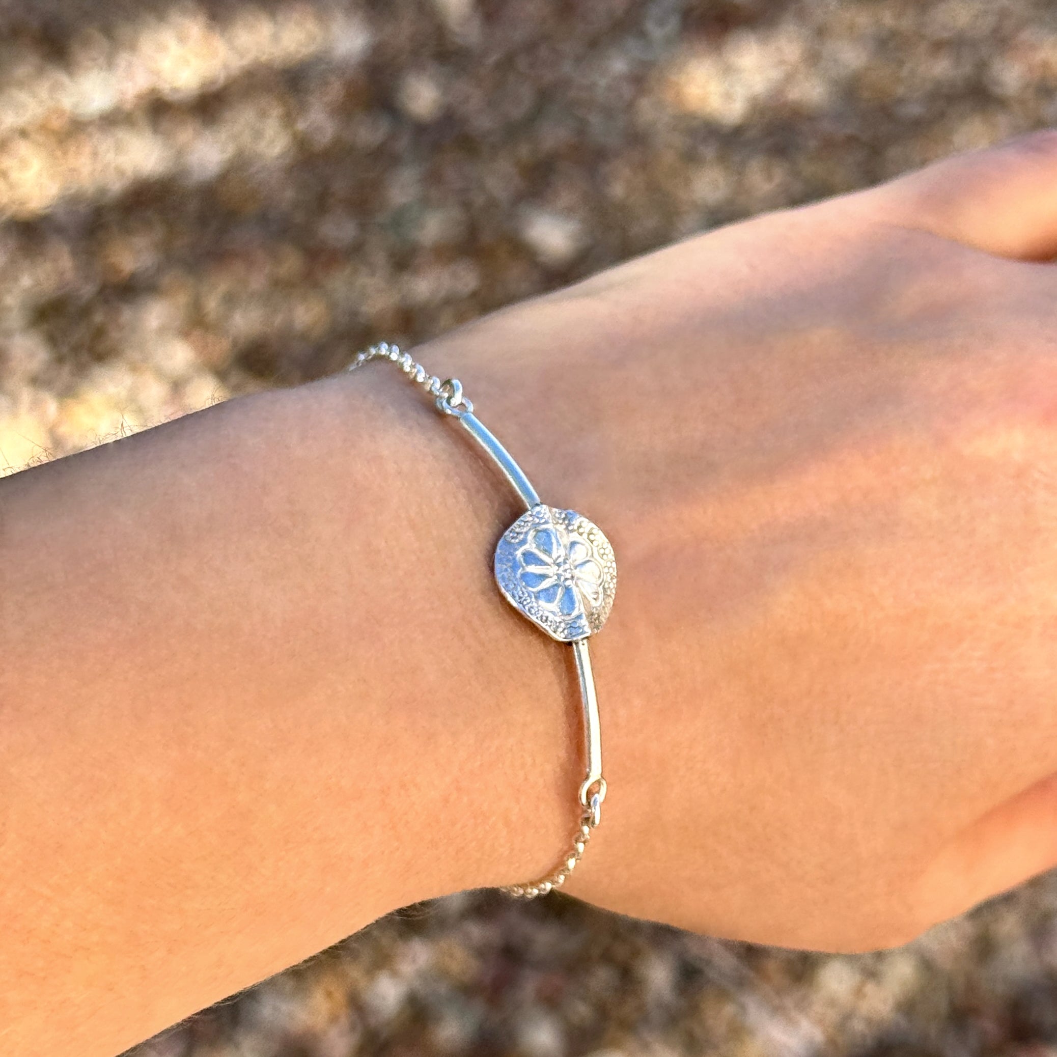 Thai Silver Decorative Flower Bead Bracelet