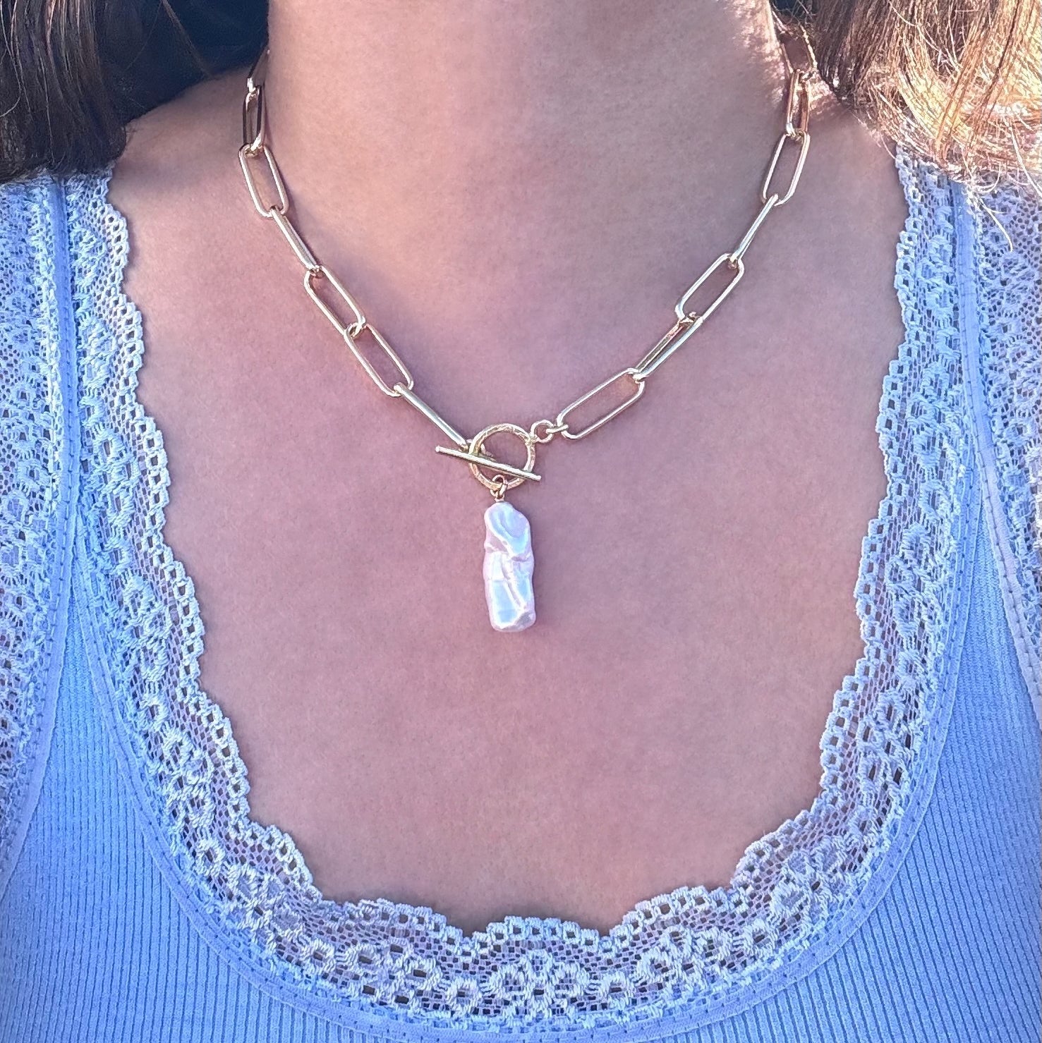 Bold White Baroque Pearl Paperclip Necklace
