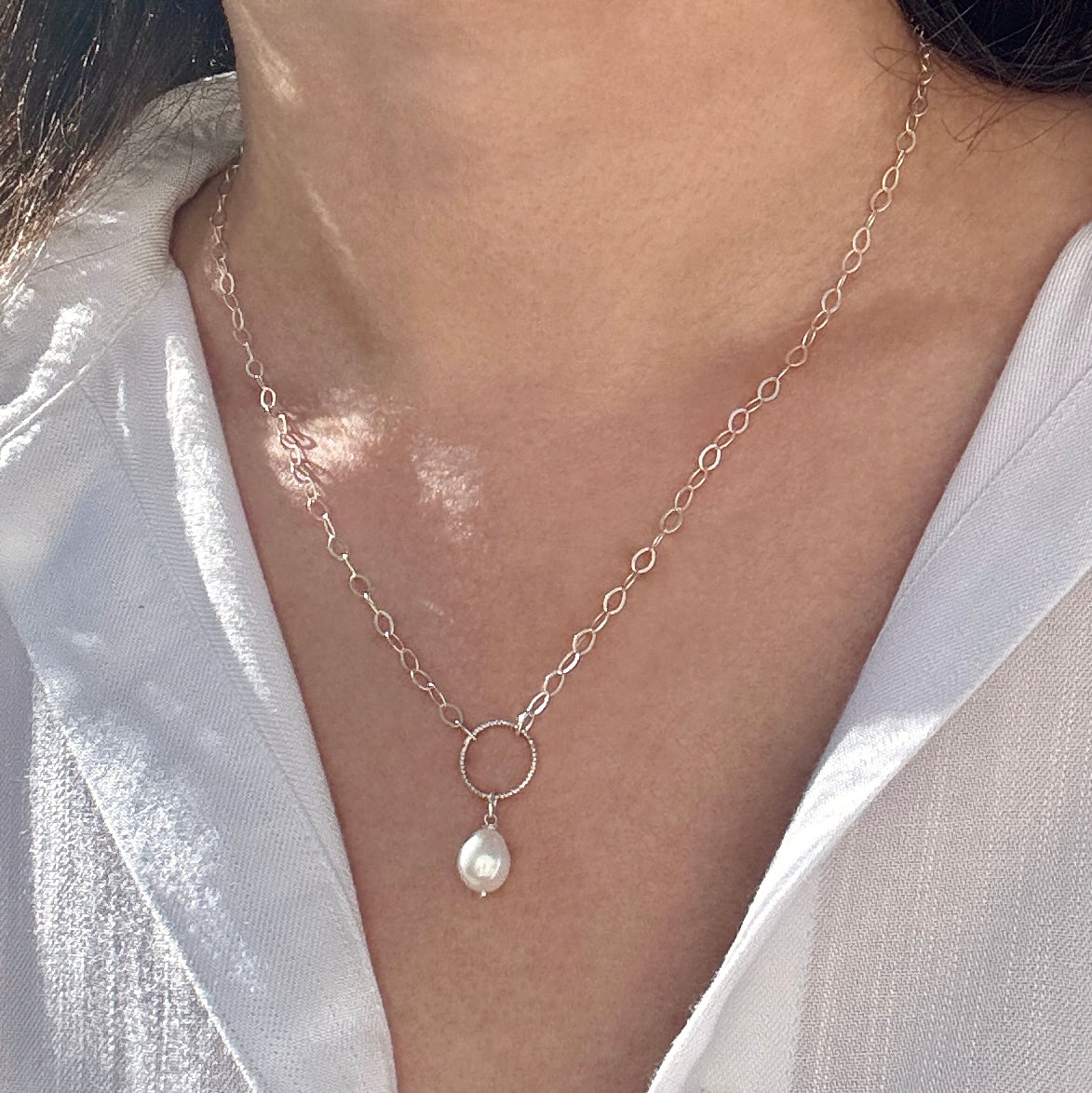 Pearl Sterling Silver Circle Pendant Necklace