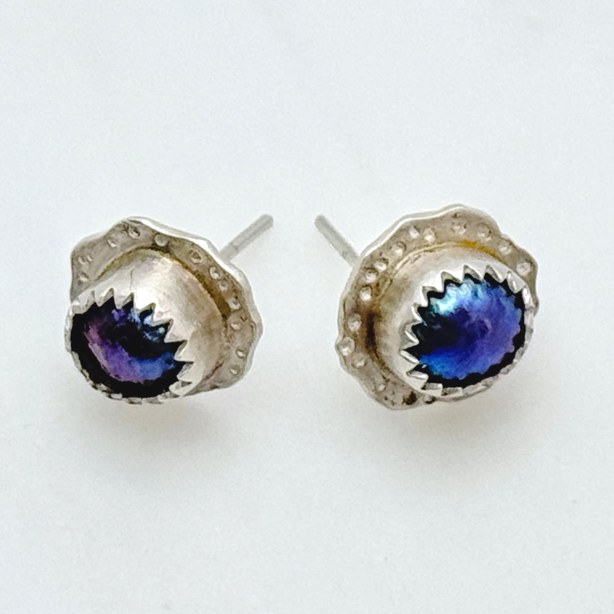 Black Pearl Textured Silver Stud Earrings