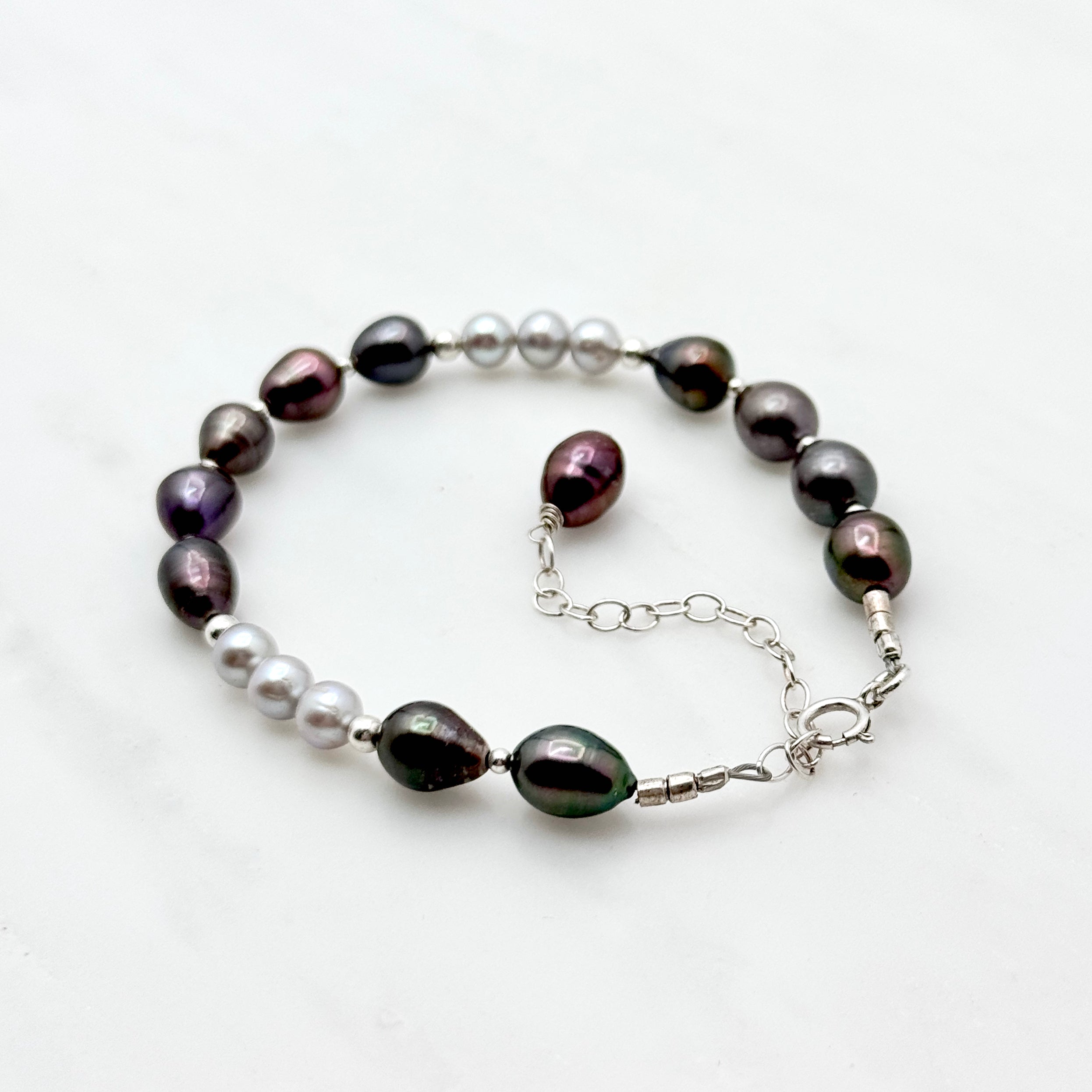 Light & Dark Gray Pearl Silver Bracelet