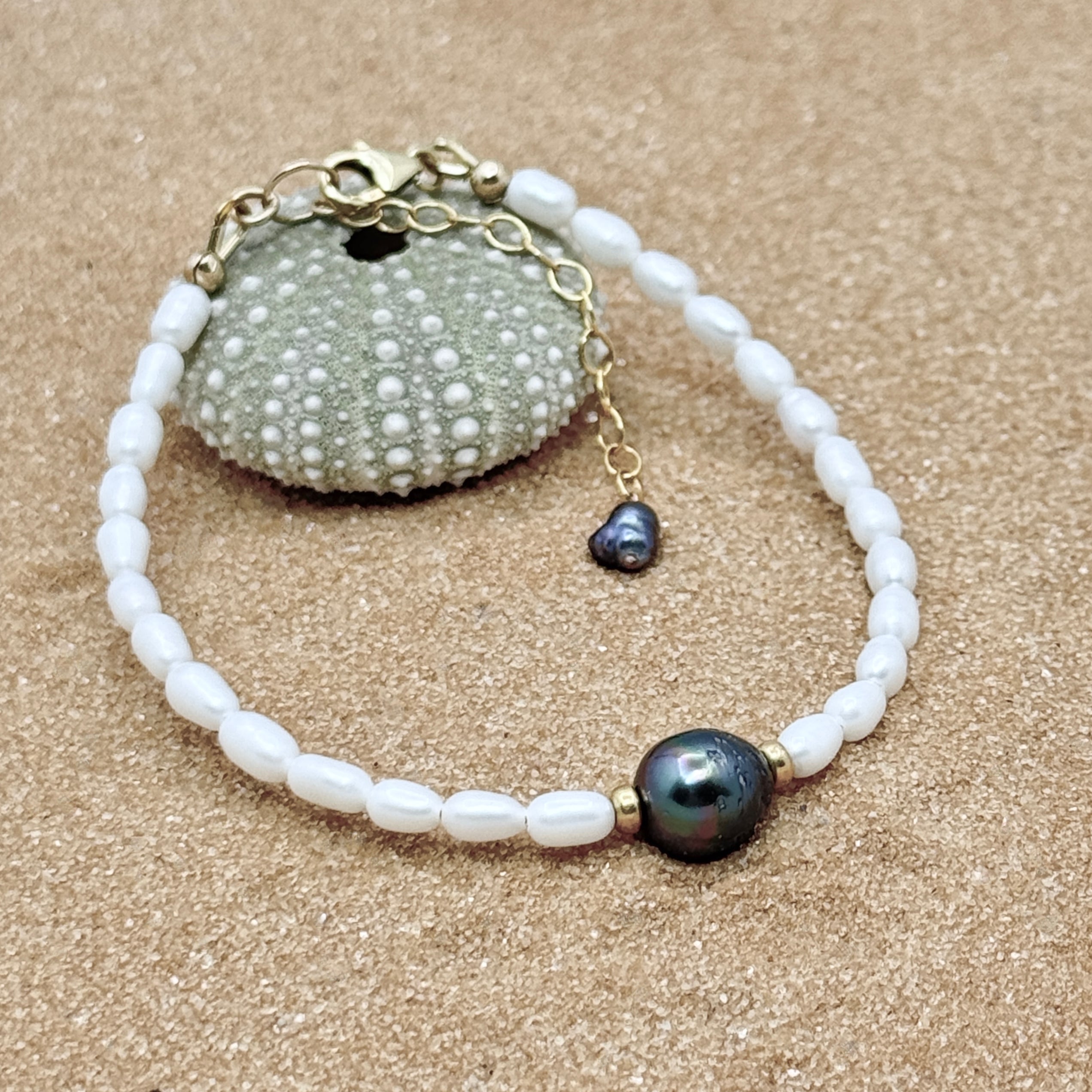 Tahitian & White Freshwater Pearl Bracelet