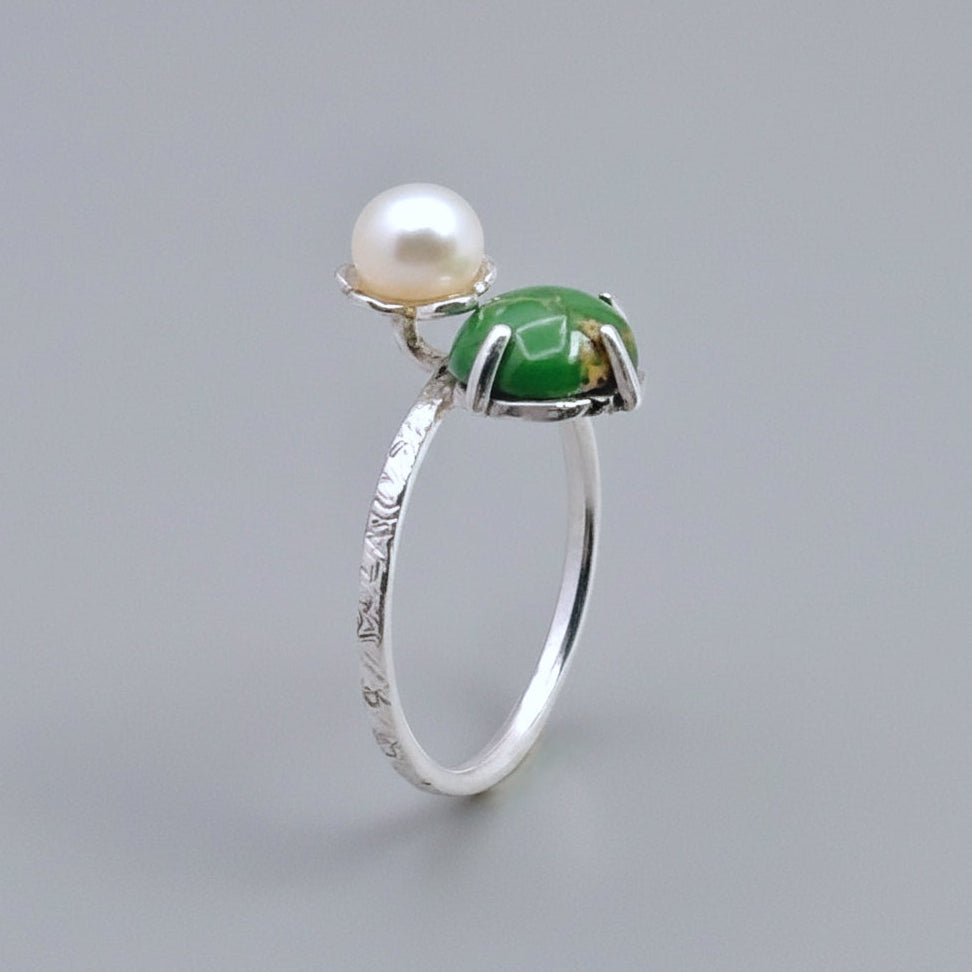 Green Turquoise & Pearl Sterling Silver Ring