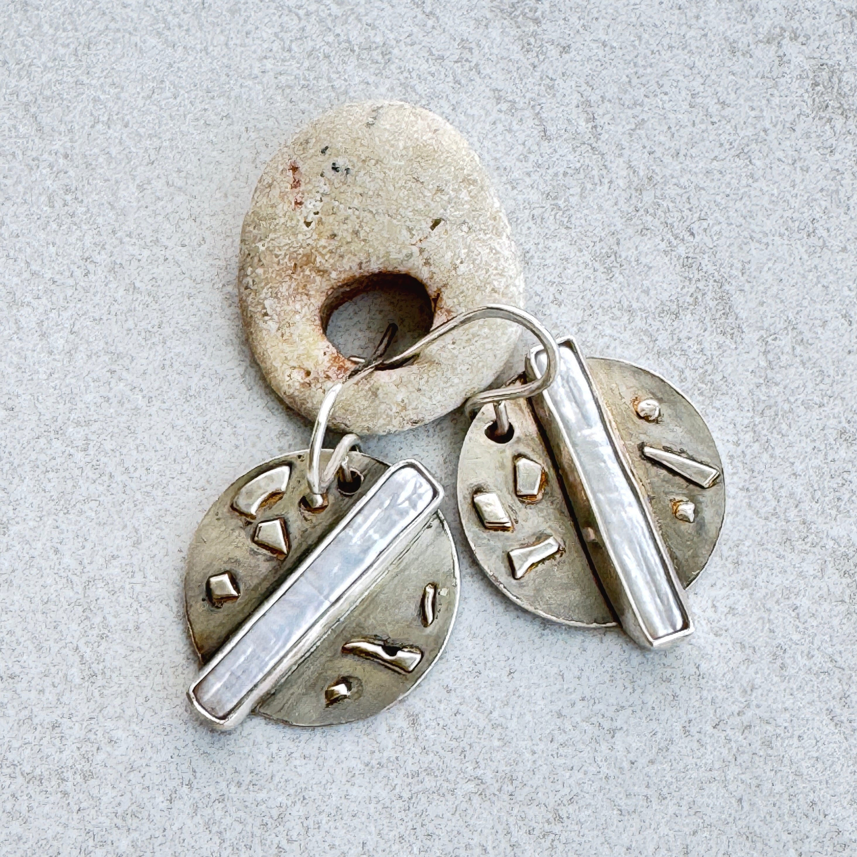 Sterling Silver Pearl Textured Disc Earrings