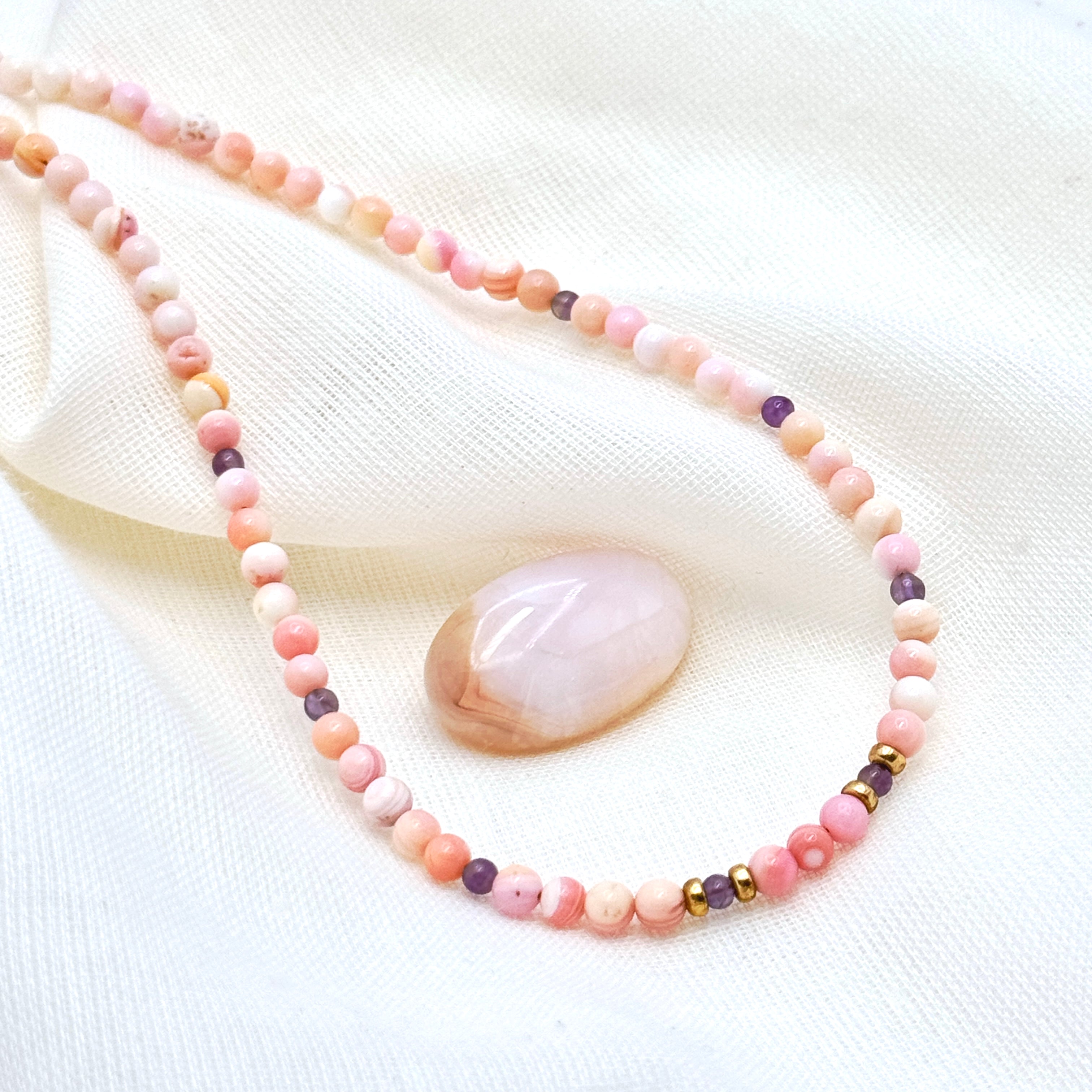 Pink Conch Shell & Amethyst Necklace