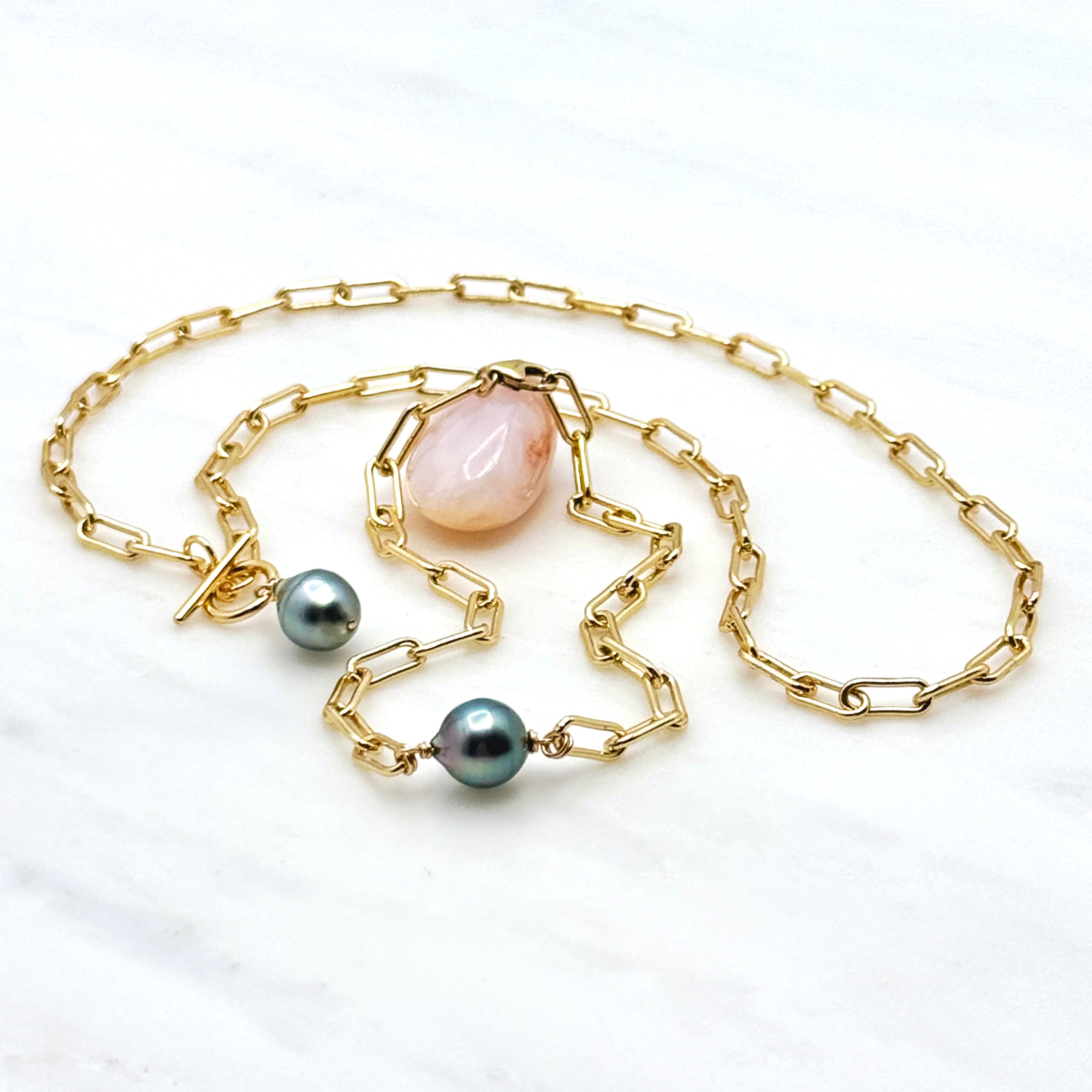Golden Link Bracelet with Tahitian Pearl
